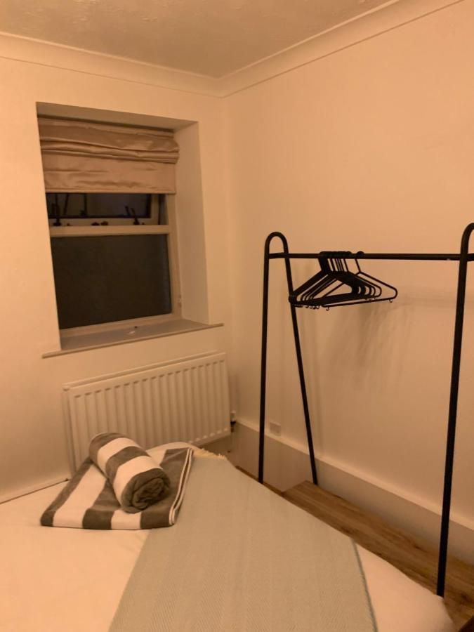 Stunning 3 Bed Seafront Mansion Building Sleeps 6 Adults Or 8 With Kids Lägenhet Portrush Exteriör bild